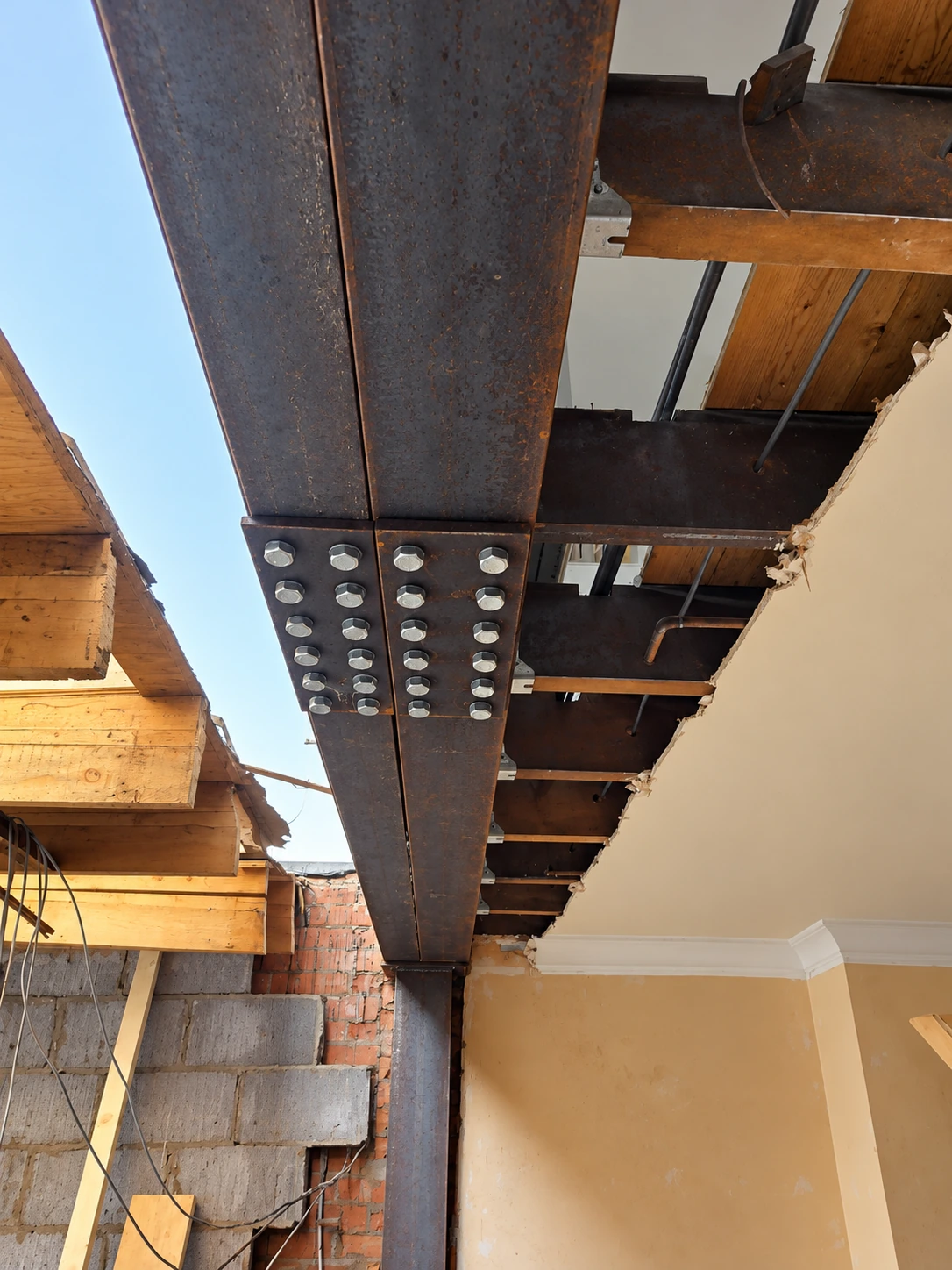 Bolted steel beam connection in Whitley Bay